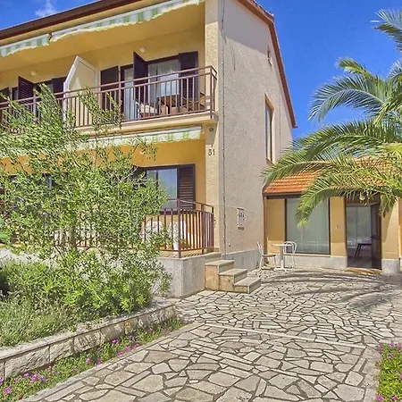 Mit Privatem Pool, Strand 300m Villa