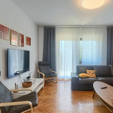 Villa Mit Privatem Pool, Strand 300m *
